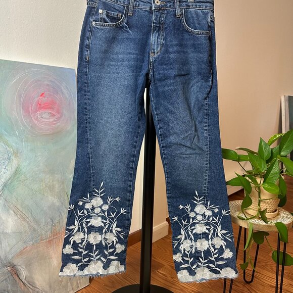 Pilcro and the Letterpress Embroidered Crop Flare Jeans Size 27 - Picture 3 of 13